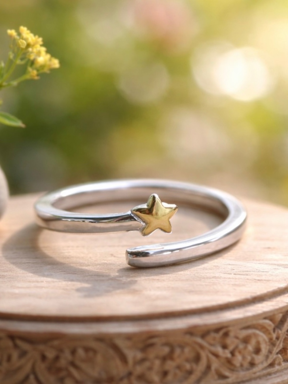 New Two Tone Shooting Star Adjustable Ring Silver and Gold